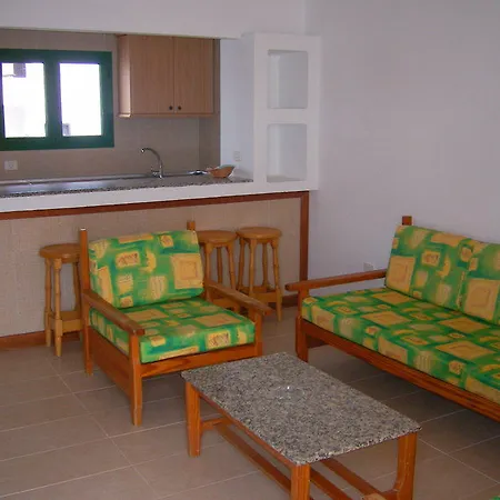 Elena Puerto del Carmen (Lanzarote)