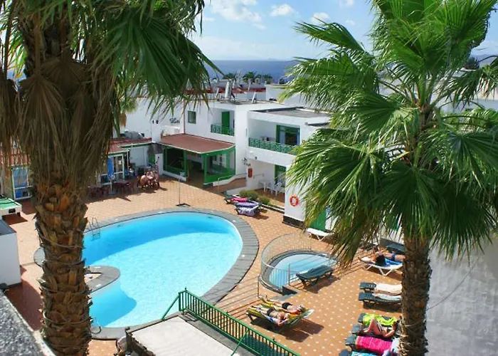 Elena * פוארטו דל כרמן