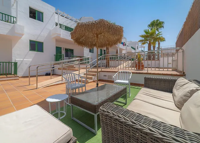 Elena * プエルト・デル・カルメン