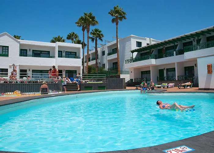 Elena * פוארטו דל כרמן